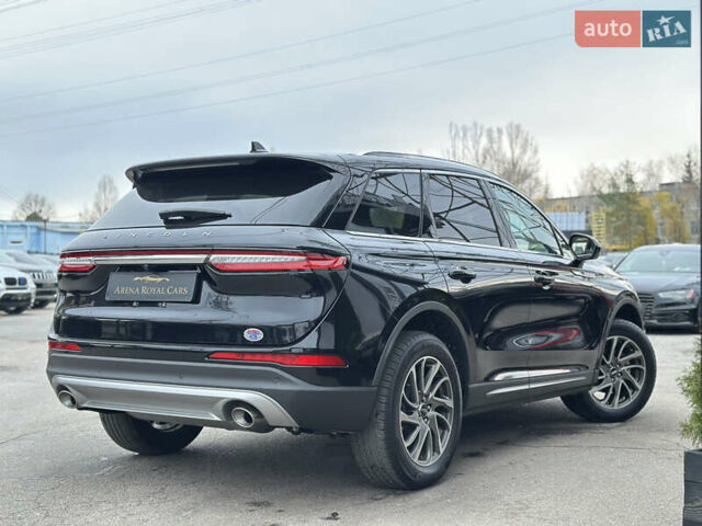 Линкольн Corsair, объемом двигателя 2 л и пробегом 27 тыс. км за 24800 $, фото 1 на Automoto.ua