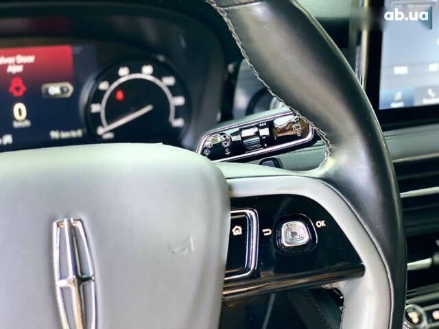 Линкольн Corsair, объемом двигателя 2 л и пробегом 62 тыс. км за 25999 $, фото 29 на Automoto.ua