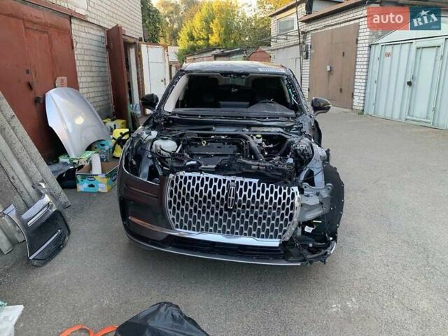 Линкольн Corsair, объемом двигателя 0 л и пробегом 57 тыс. км за 15900 $, фото 2 на Automoto.ua
