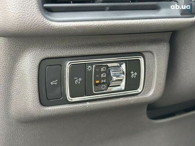 Лінкольн Corsair, об'ємом двигуна 0 л та пробігом 5 тис. км за 35500 $, фото 24 на Automoto.ua