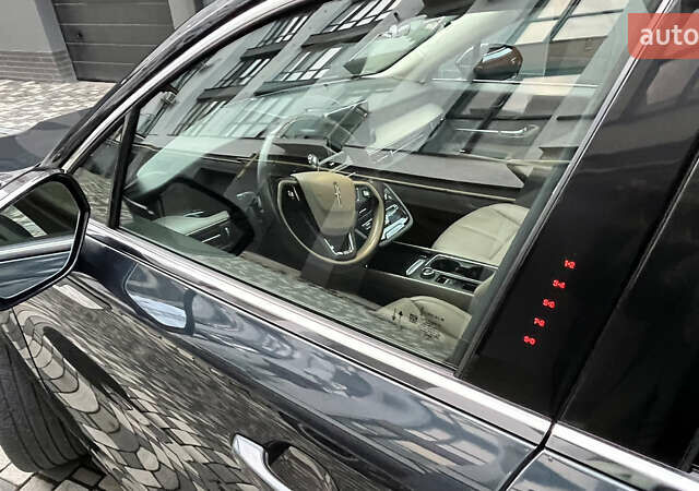 Серый Линкольн Corsair, объемом двигателя 2.29 л и пробегом 95 тыс. км за 25700 $, фото 17 на Automoto.ua