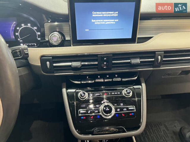 Сірий Лінкольн Corsair, об'ємом двигуна 2 л та пробігом 98 тис. км за 28000 $, фото 7 на Automoto.ua