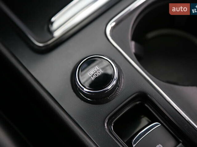 Сірий Лінкольн Corsair, об'ємом двигуна 2 л та пробігом 67 тис. км за 25500 $, фото 21 на Automoto.ua