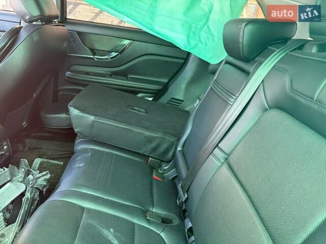 Сірий Лінкольн Corsair, об'ємом двигуна 2 л та пробігом 64 тис. км за 11500 $, фото 7 на Automoto.ua