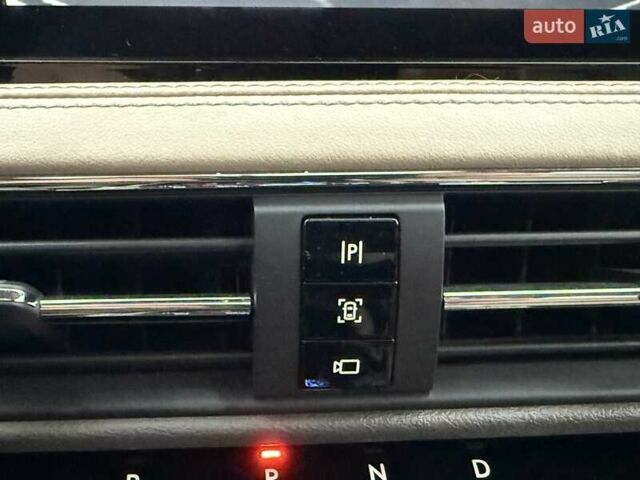 Синий Линкольн Corsair, объемом двигателя 2.49 л и пробегом 28 тыс. км за 28999 $, фото 31 на Automoto.ua