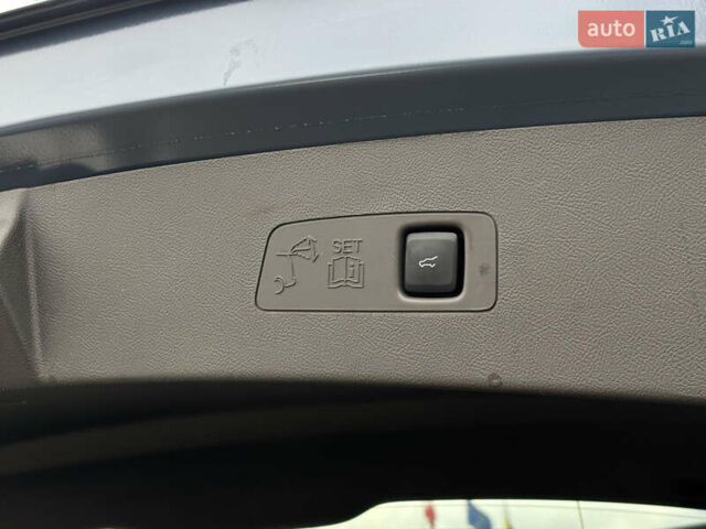 Синий Линкольн Corsair, объемом двигателя 0 л и пробегом 5 тыс. км за 38100 $, фото 51 на Automoto.ua