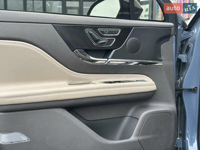 Синий Линкольн Corsair, объемом двигателя 0 л и пробегом 5 тыс. км за 38100 $, фото 21 на Automoto.ua