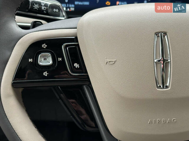 Синий Линкольн Corsair, объемом двигателя 0 л и пробегом 5 тыс. км за 38100 $, фото 41 на Automoto.ua