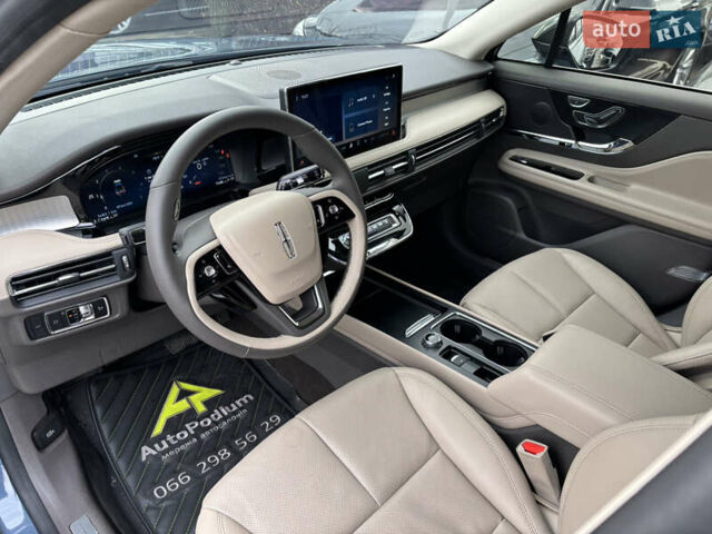 Синий Линкольн Corsair, объемом двигателя 0 л и пробегом 5 тыс. км за 38100 $, фото 22 на Automoto.ua