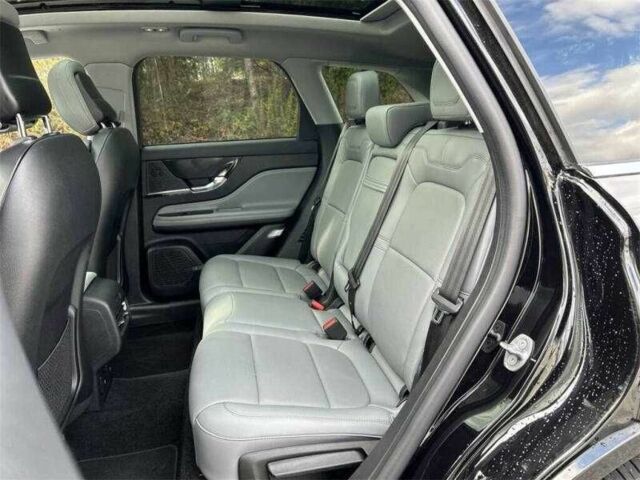 Черный Линкольн Другая, объемом двигателя 2 л и пробегом 28 тыс. км за 6700 $, фото 17 на Automoto.ua