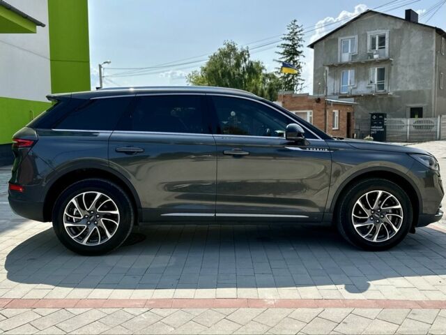 Серый Линкольн Другая, объемом двигателя 2 л и пробегом 125 тыс. км за 22500 $, фото 7 на Automoto.ua