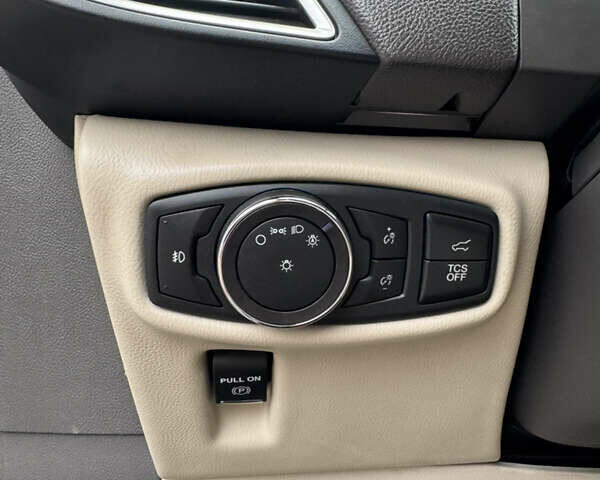 Білий Лінкольн Nautilus, об'ємом двигуна 2.69 л та пробігом 80 тис. км за 22900 $, фото 35 на Automoto.ua