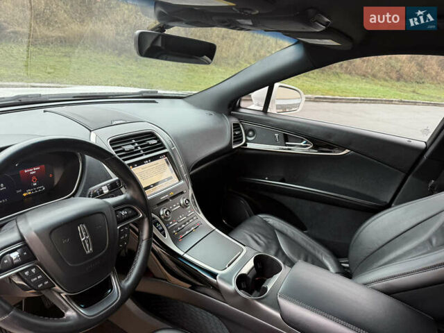 Белый Линкольн Nautilus, объемом двигателя 2.69 л и пробегом 104 тыс. км за 22000 $, фото 43 на Automoto.ua