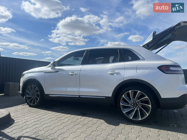 Линкольн Nautilus 2019 в Киеве на Automoto.ua Белый Линкольн Nautilus, объемом двигателя 2 л и пробегом 127 тыс. км за 26500 $, фото 2 на Automoto.ua