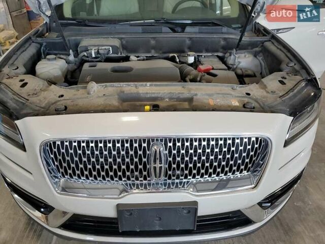 Белый Линкольн Nautilus, объемом двигателя 2 л и пробегом 40 тыс. км за 6000 $, фото 10 на Automoto.ua