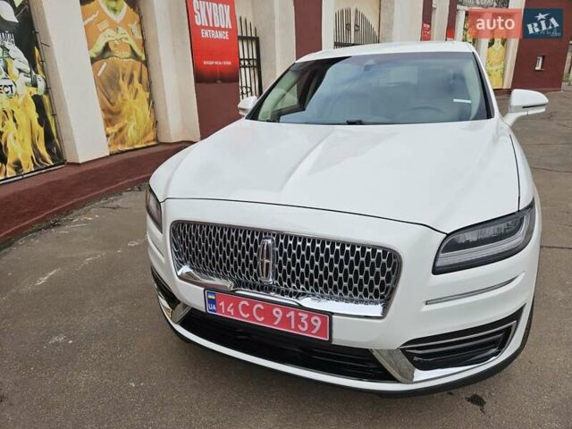 Линкольн Nautilus 2020 в Кривом Роге на Automoto.ua Белый Линкольн Nautilus, объемом двигателя 2 л и пробегом 34 тыс. км за 22000 $, фото 8 на Automoto.ua