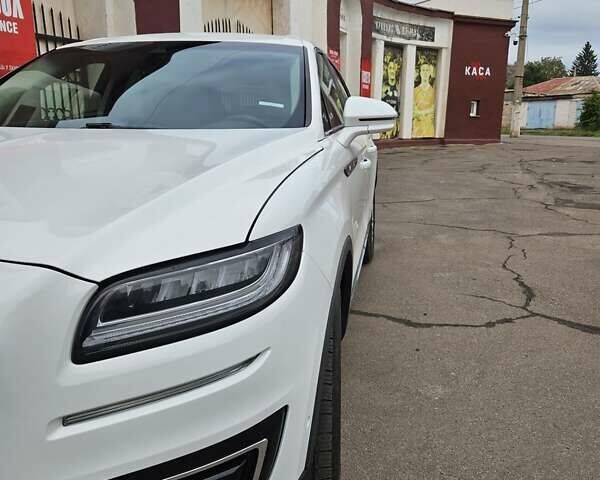 Линкольн Nautilus 2020 в Кривом Роге на Automoto.ua Белый Линкольн Nautilus, объемом двигателя 2 л и пробегом 34 тыс. км за 22000 $, фото 7 на Automoto.ua