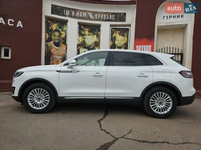 Линкольн Nautilus 2020 в Кривом Роге на Automoto.ua Белый Линкольн Nautilus, объемом двигателя 2 л и пробегом 34 тыс. км за 22000 $, фото 11 на Automoto.ua