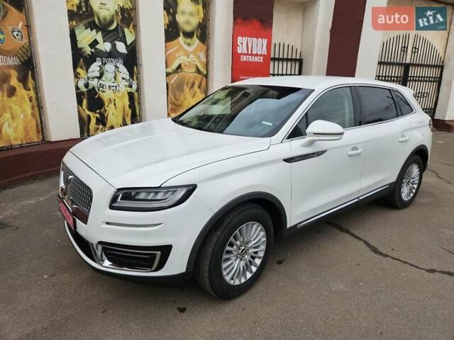 Линкольн Nautilus 2020 в Кривом Роге на Automoto.ua Белый Линкольн Nautilus, объемом двигателя 2 л и пробегом 34 тыс. км за 22000 $, фото 10 на Automoto.ua