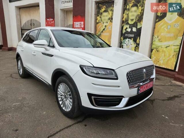 Линкольн Nautilus 2020 в Кривом Роге на Automoto.ua Белый Линкольн Nautilus, объемом двигателя 2 л и пробегом 34 тыс. км за 22000 $, фото 6 на Automoto.ua