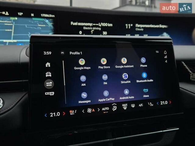 Білий Лінкольн Nautilus, об'ємом двигуна 2 л та пробігом 17 тис. км за 55500 $, фото 34 на Automoto.ua