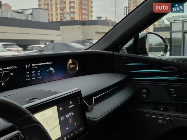 Білий Лінкольн Nautilus, об'ємом двигуна 2 л та пробігом 17 тис. км за 55500 $, фото 16 на Automoto.ua