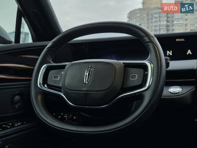 Білий Лінкольн Nautilus, об'ємом двигуна 2 л та пробігом 17 тис. км за 55500 $, фото 12 на Automoto.ua