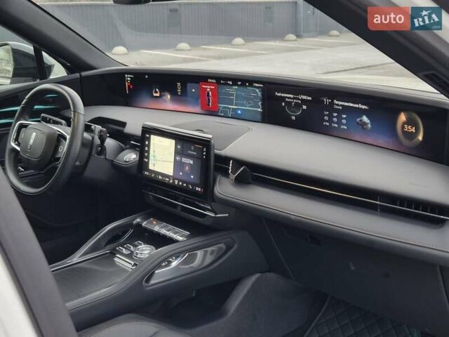 Білий Лінкольн Nautilus, об'ємом двигуна 2 л та пробігом 17 тис. км за 55500 $, фото 27 на Automoto.ua