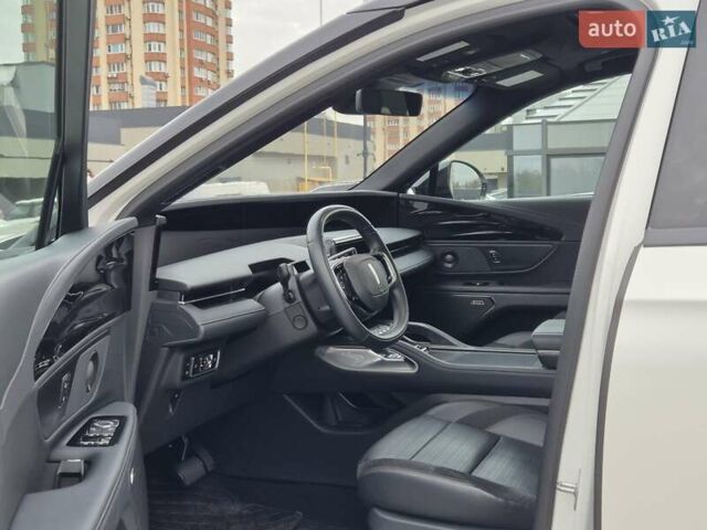 Білий Лінкольн Nautilus, об'ємом двигуна 2 л та пробігом 17 тис. км за 55500 $, фото 20 на Automoto.ua