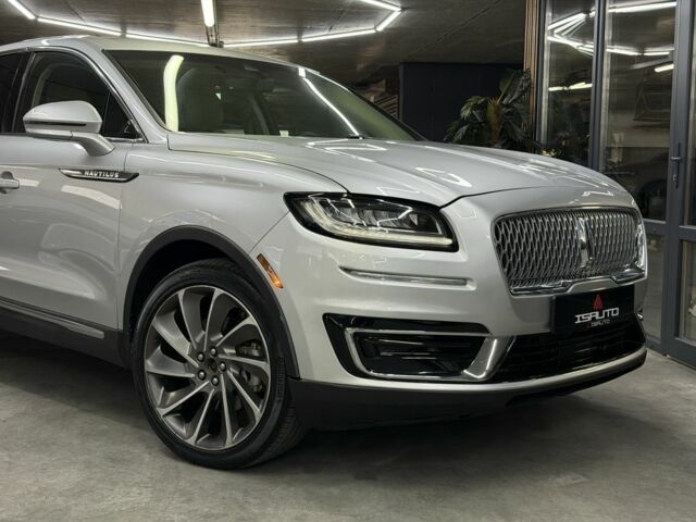 Бежевый Линкольн Nautilus, объемом двигателя 2 л и пробегом 153 тыс. км за 19900 $, фото 3 на Automoto.ua