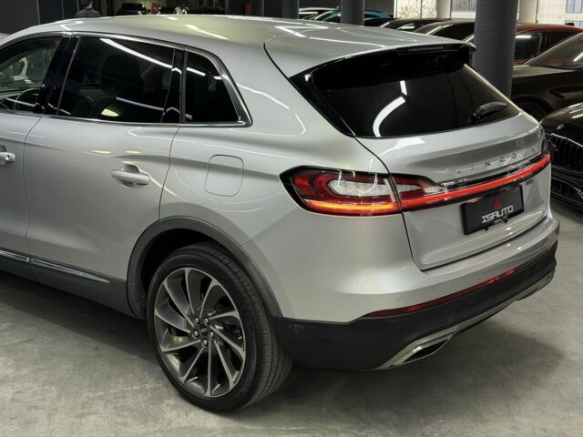 Бежевый Линкольн Nautilus, объемом двигателя 2 л и пробегом 153 тыс. км за 19900 $, фото 13 на Automoto.ua