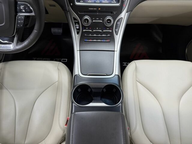 Бежевый Линкольн Nautilus, объемом двигателя 2 л и пробегом 153 тыс. км за 19900 $, фото 22 на Automoto.ua