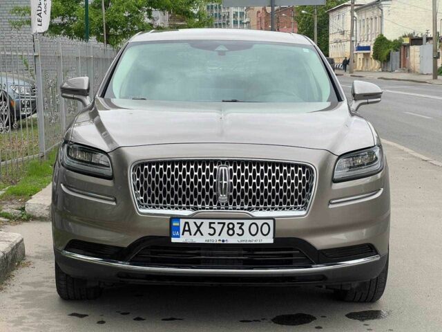 Бежевый Линкольн Nautilus, объемом двигателя 2 л и пробегом 35 тыс. км за 619 $, фото 1 на Automoto.ua