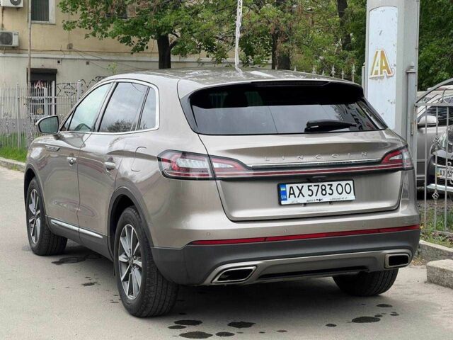 Бежевый Линкольн Nautilus, объемом двигателя 2 л и пробегом 35 тыс. км за 619 $, фото 3 на Automoto.ua