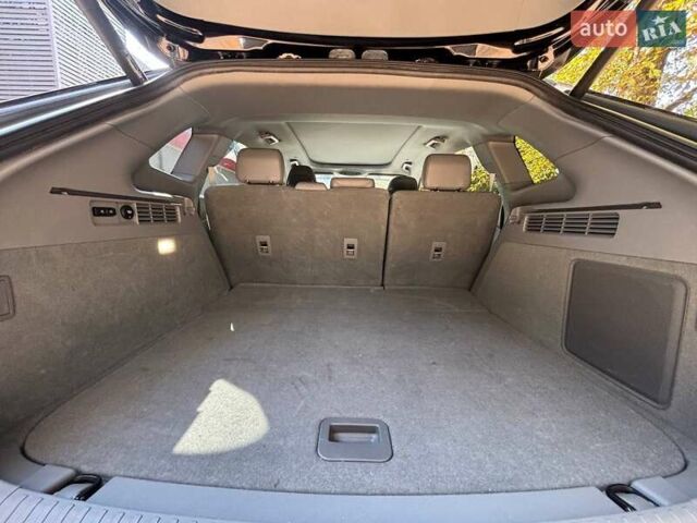 Линкольн Nautilus 2019 в Киеве на Automoto.ua Черный Линкольн Nautilus, объемом двигателя 2 л и пробегом 63 тыс. км за 34000 $, фото 9 на Automoto.ua