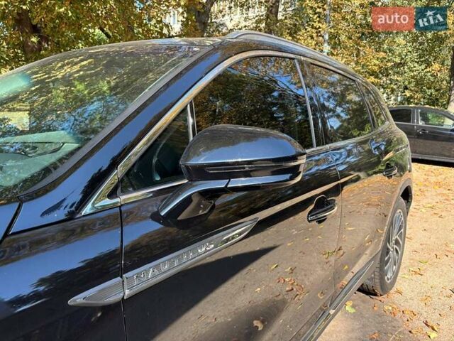 Линкольн Nautilus 2019 в Киеве на Automoto.ua Черный Линкольн Nautilus, объемом двигателя 2 л и пробегом 63 тыс. км за 34000 $, фото 38 на Automoto.ua