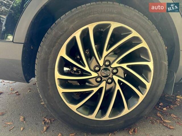 Линкольн Nautilus 2019 в Киеве на Automoto.ua Черный Линкольн Nautilus, объемом двигателя 2 л и пробегом 63 тыс. км за 34000 $, фото 36 на Automoto.ua