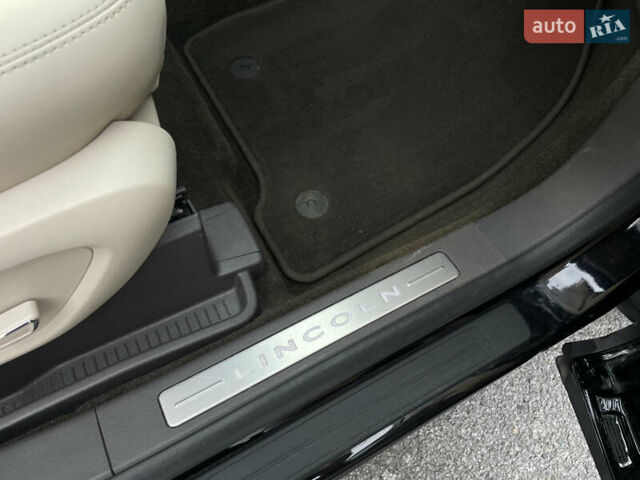 Черный Линкольн Nautilus, объемом двигателя 2.7 л и пробегом 42 тыс. км за 29999 $, фото 20 на Automoto.ua