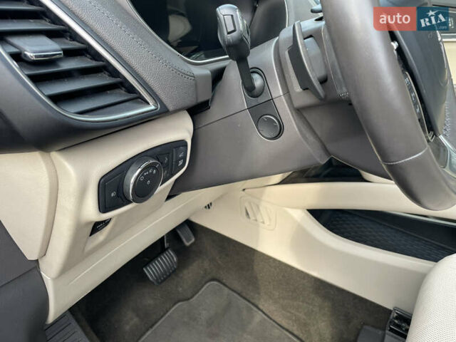 Черный Линкольн Nautilus, объемом двигателя 2.7 л и пробегом 42 тыс. км за 29999 $, фото 22 на Automoto.ua