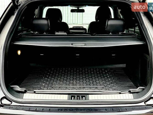 Чорний Лінкольн Nautilus, об'ємом двигуна 2 л та пробігом 62 тис. км за 18900 $, фото 26 на Automoto.ua