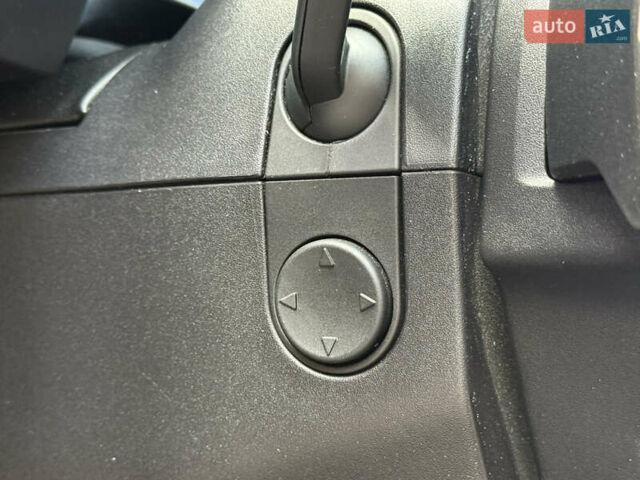 Черный Линкольн Nautilus, объемом двигателя 2 л и пробегом 128 тыс. км за 24900 $, фото 55 на Automoto.ua