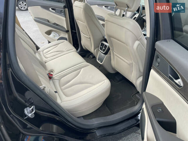 Черный Линкольн Nautilus, объемом двигателя 2.7 л и пробегом 42 тыс. км за 29999 $, фото 14 на Automoto.ua