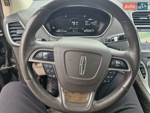 Черный Линкольн Nautilus, объемом двигателя 2 л и пробегом 70 тыс. км за 24999 $, фото 16 на Automoto.ua