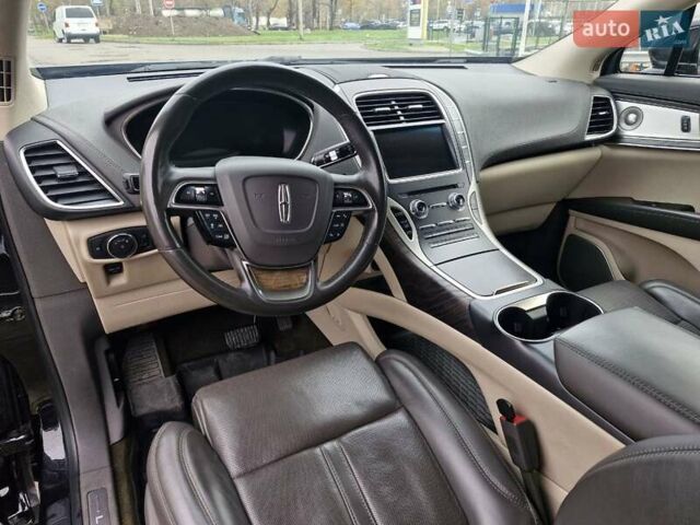 Черный Линкольн Nautilus, объемом двигателя 2 л и пробегом 70 тыс. км за 24999 $, фото 22 на Automoto.ua