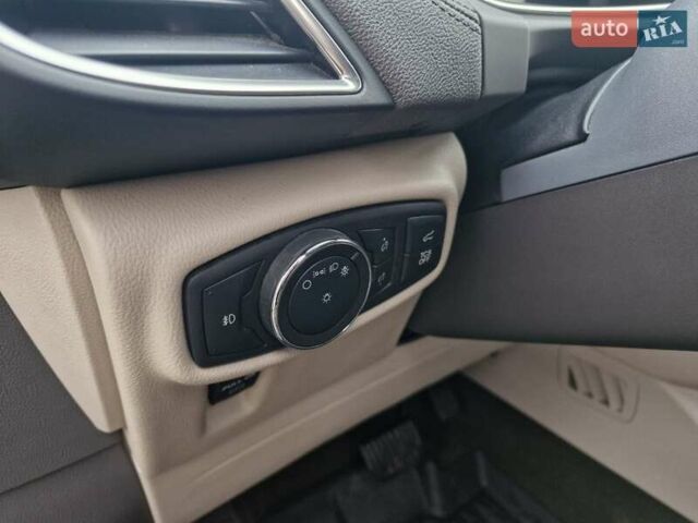 Черный Линкольн Nautilus, объемом двигателя 2 л и пробегом 70 тыс. км за 24999 $, фото 15 на Automoto.ua