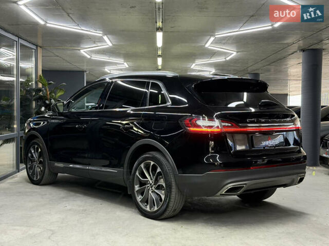 Чорний Лінкольн Nautilus, об'ємом двигуна 2 л та пробігом 107 тис. км за 24900 $, фото 10 на Automoto.ua