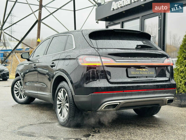 Черный Линкольн Nautilus, объемом двигателя 2 л и пробегом 55 тыс. км за 23500 $, фото 3 на Automoto.ua