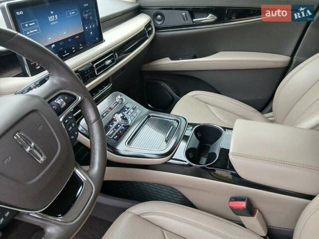 Линкольн Nautilus 2021 в Харькове на Automoto.ua Черный Линкольн Nautilus, объемом двигателя 2 л и пробегом 55 тыс. км за 24900 $, фото 14 на Automoto.ua