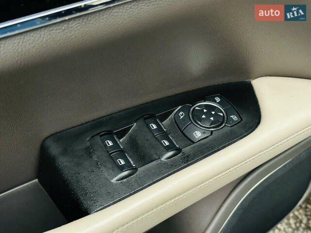 Черный Линкольн Nautilus, объемом двигателя 2 л и пробегом 55 тыс. км за 23500 $, фото 27 на Automoto.ua