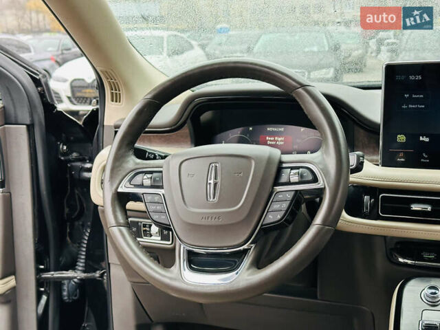 Черный Линкольн Nautilus, объемом двигателя 2 л и пробегом 55 тыс. км за 23500 $, фото 22 на Automoto.ua